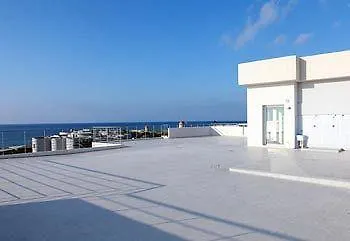 Brezza Di Grecale Aparthotel 4*