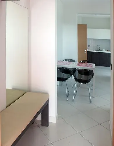 Brezza Di Grecale Aparthotel 4*