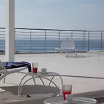 Brezza Di Grecale Apartmanhotel 4*