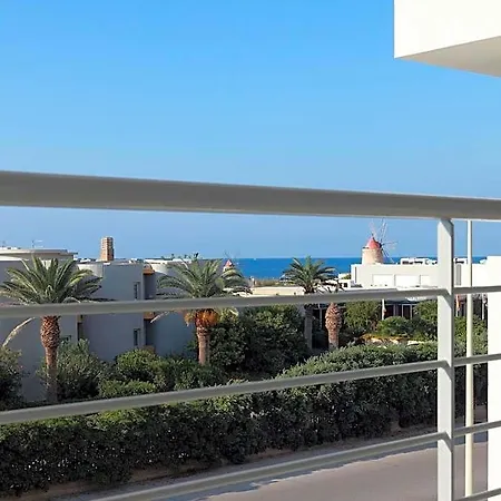 Ξενοδοχείο με διαμερίσματα Brezza Di Grecale Τραπάνι