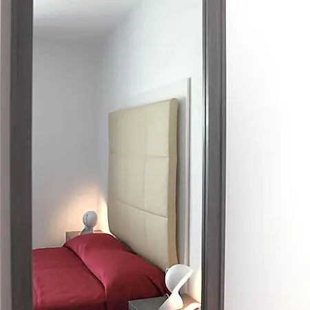 Ξενοδοχείο με διαμερίσματα Brezza Di Grecale 4*